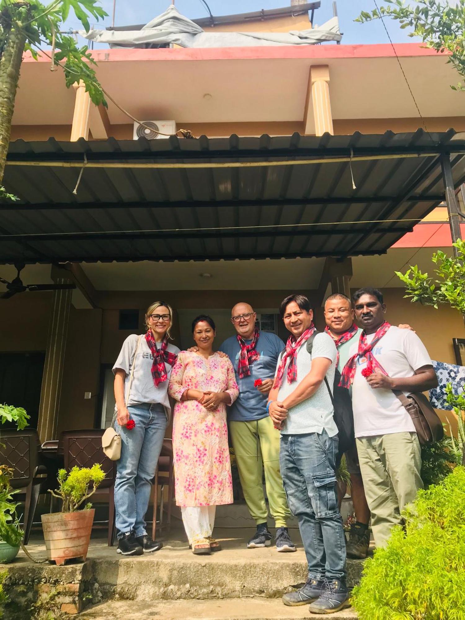 Hotel Sweetland Sauraha Luaran gambar
